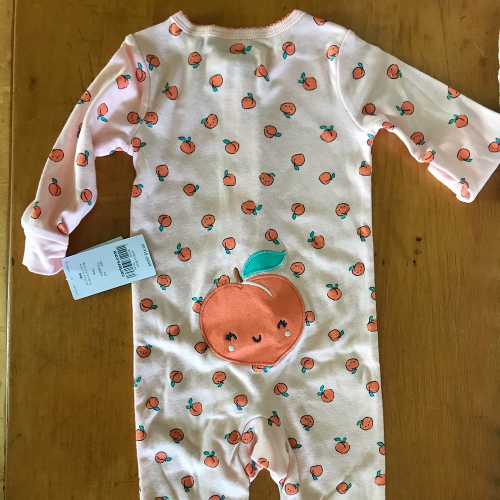 Carter’s onesie no feet